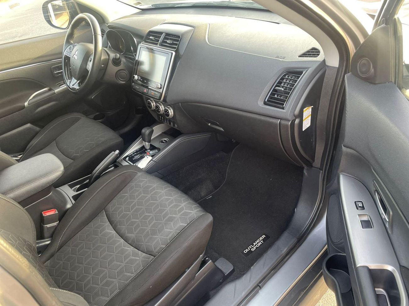 Mitsubishi ASX 2021 Mitsubishi ASX Outlander Sports SE 2.0L V4 - AWD 4x4 - USA Specs