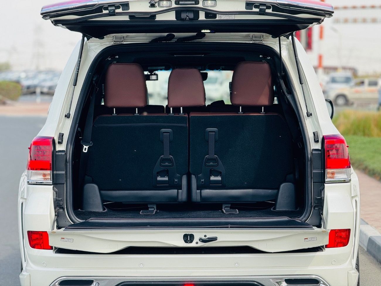 تويوتا لاند كروزر Zx wald edition top of the range