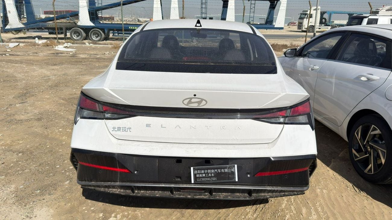 Hyundai Elantra 1.5L Pertol - GLX ELITE