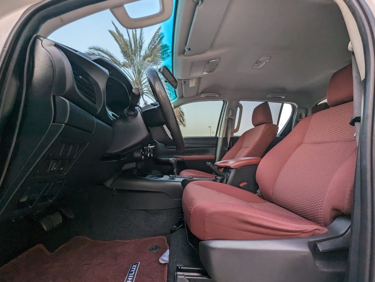 تويوتا هيلوكس S GLX 2.4L AWD A/T