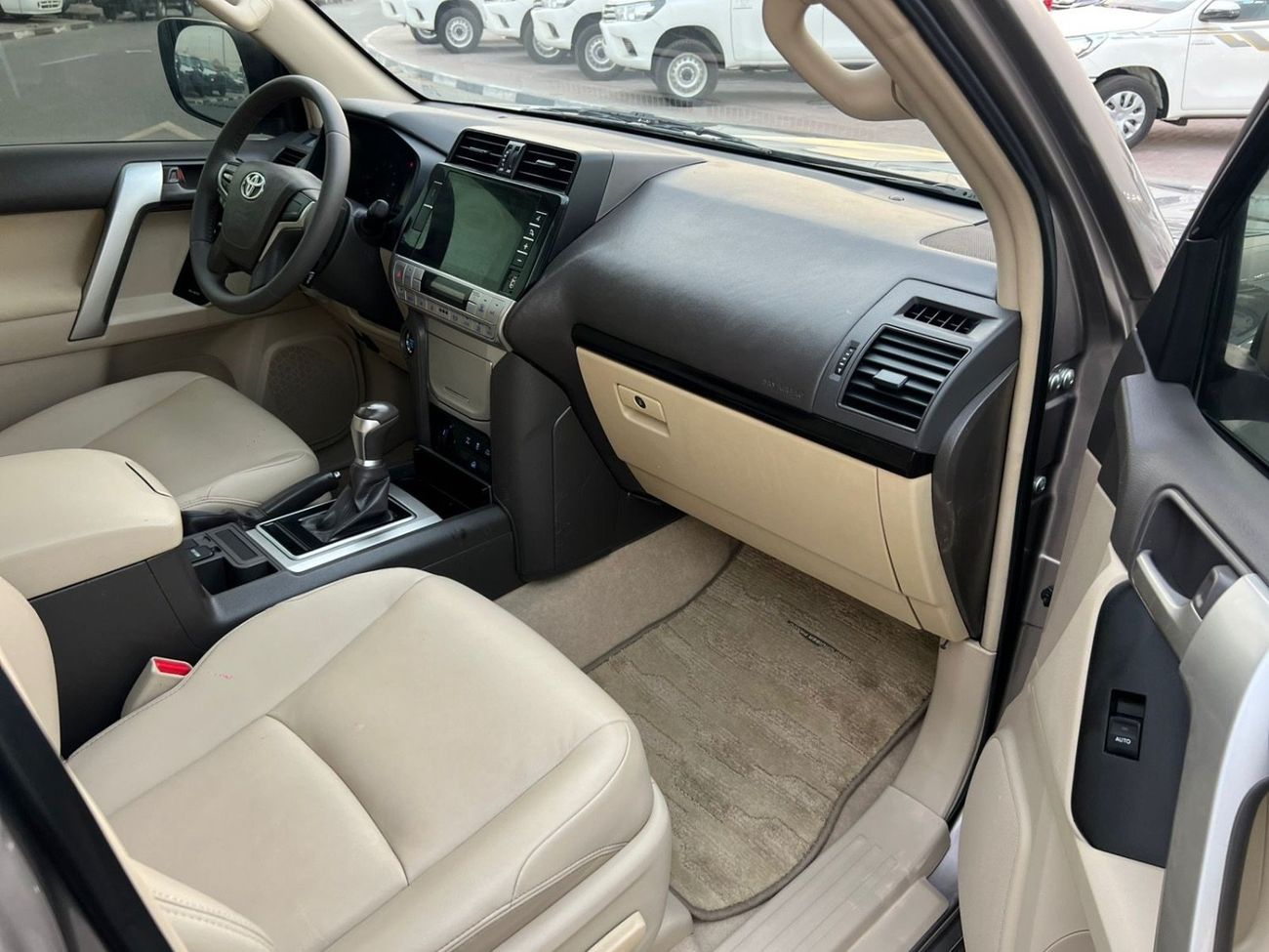 تويوتا برادو 2023 Toyota Prado TXL 4.0L V6  Full Option - AWD 4x4 - Electric Seat - Rear CAM & Sensors - Cool Box