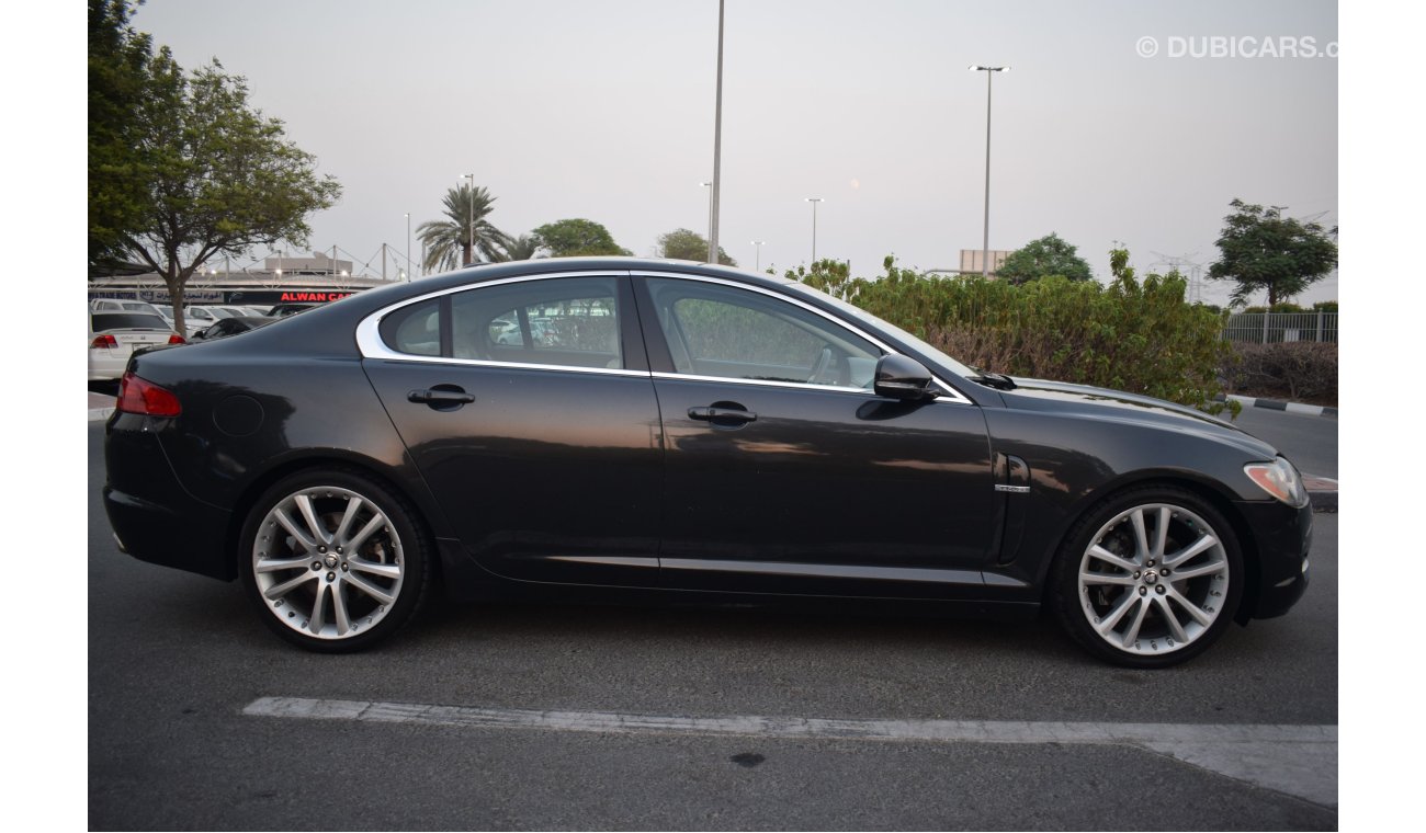 جاغوار XF PORTFOLIO 2011 3.0 V6 GCC SPECS HIGH PTION