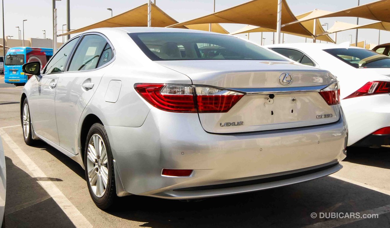 Lexus ES350