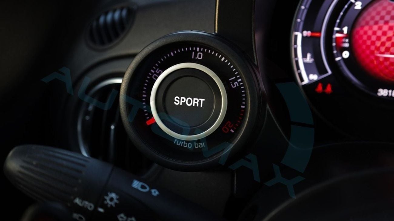 Abarth 695 Cabrio Turismo 1.4T GCC 38200Km 2023 With 2 years Or 120,000 Km Warranty @Official Dealer