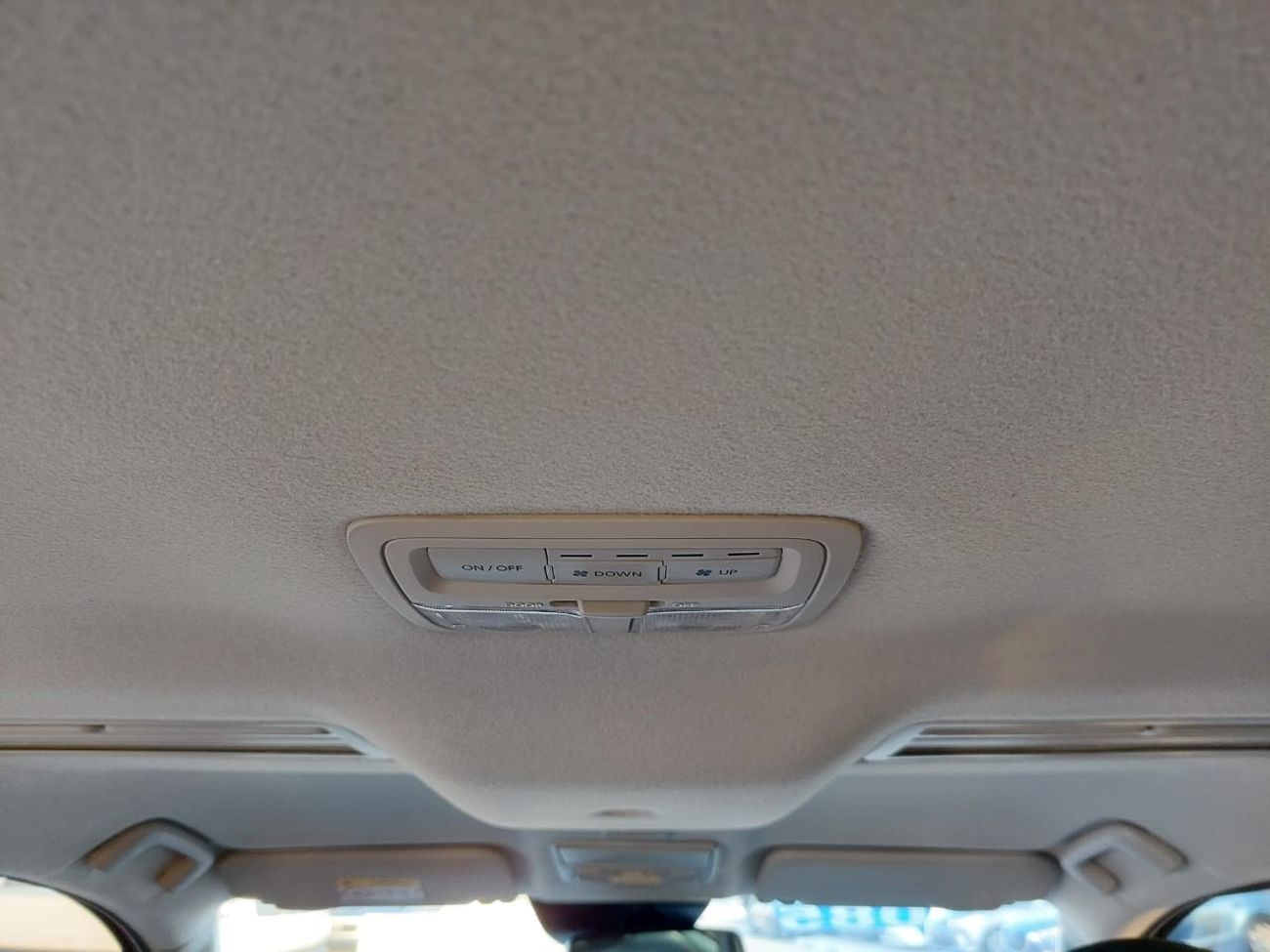 ميتسوبيشي تريتون MITSUBISHI TRITON GSR PICK UP RHD 2021 MODEL 2.4 L DIESEL AUTOMATIC(PM05054)