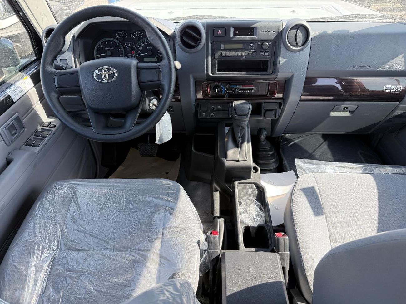 Toyota Land Cruiser Pick Up Toyota LC Pickup 4.0L 2025 AT DC Gray Petrol GCC