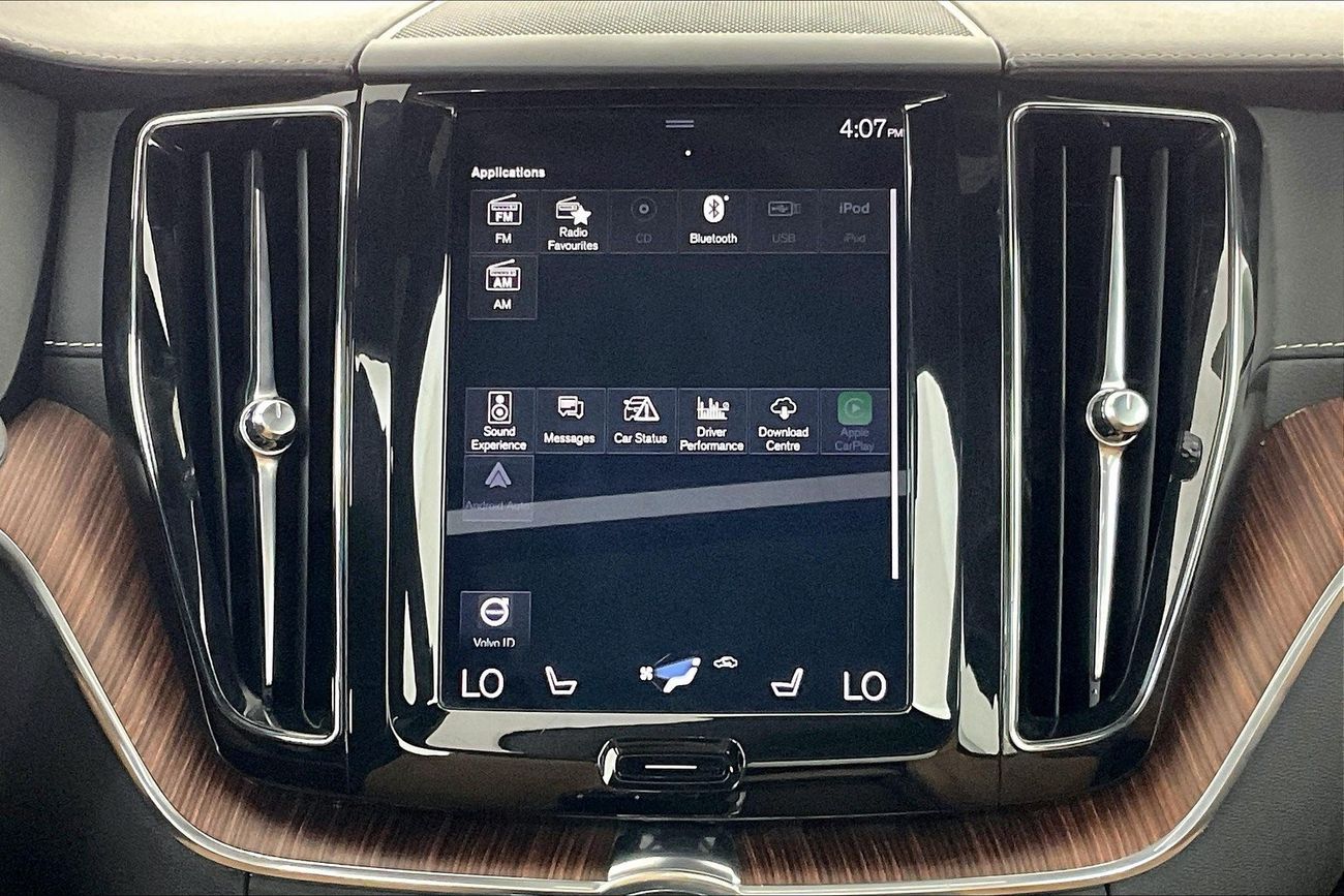 Volkswagen T ROC Trend | 1 year free warranty | 0 Down Payment