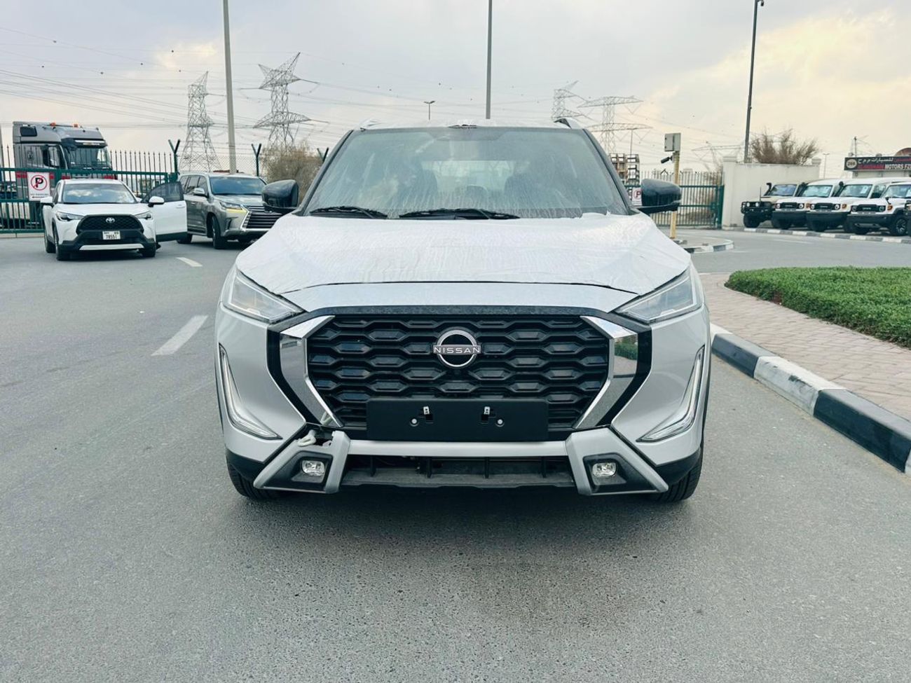 نيسان ماغنيت 1.0L, KEYLESS ENTRY,360 CAMERA, ALLOY WHEELS,MODEL 2025