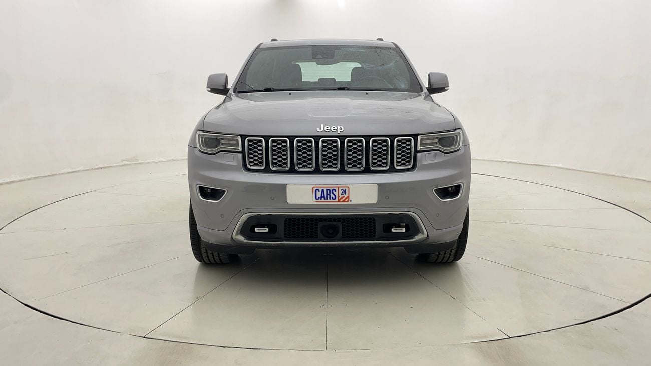 جيب جراند شيروكي OVERLAND 5.7 | بدون دفعة مقدمة | اختبار القيادة في المنزل