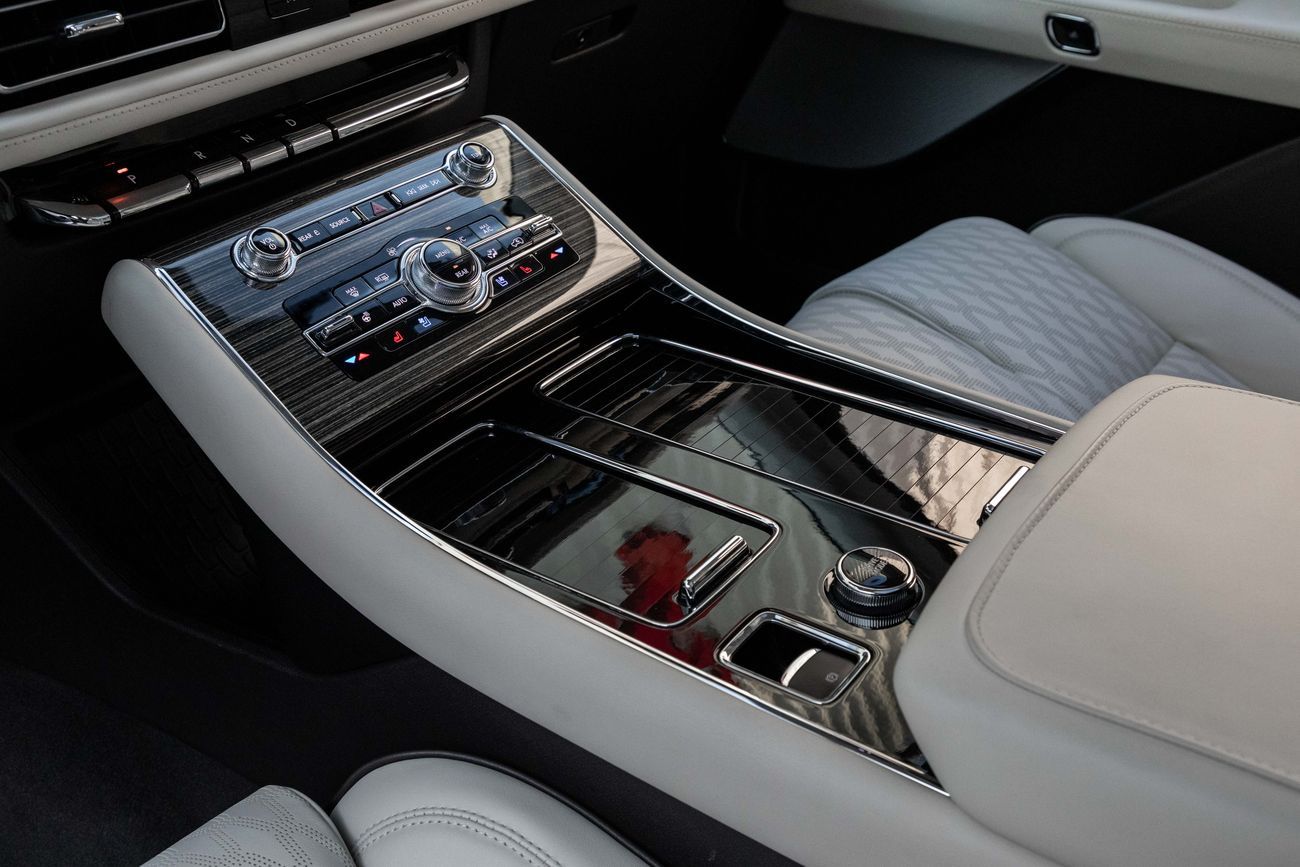 لينكولن أفياتور Aviator PRESIDENTIAL | 4,622 P.M | 0% Downpayment | WARRANTY 2029