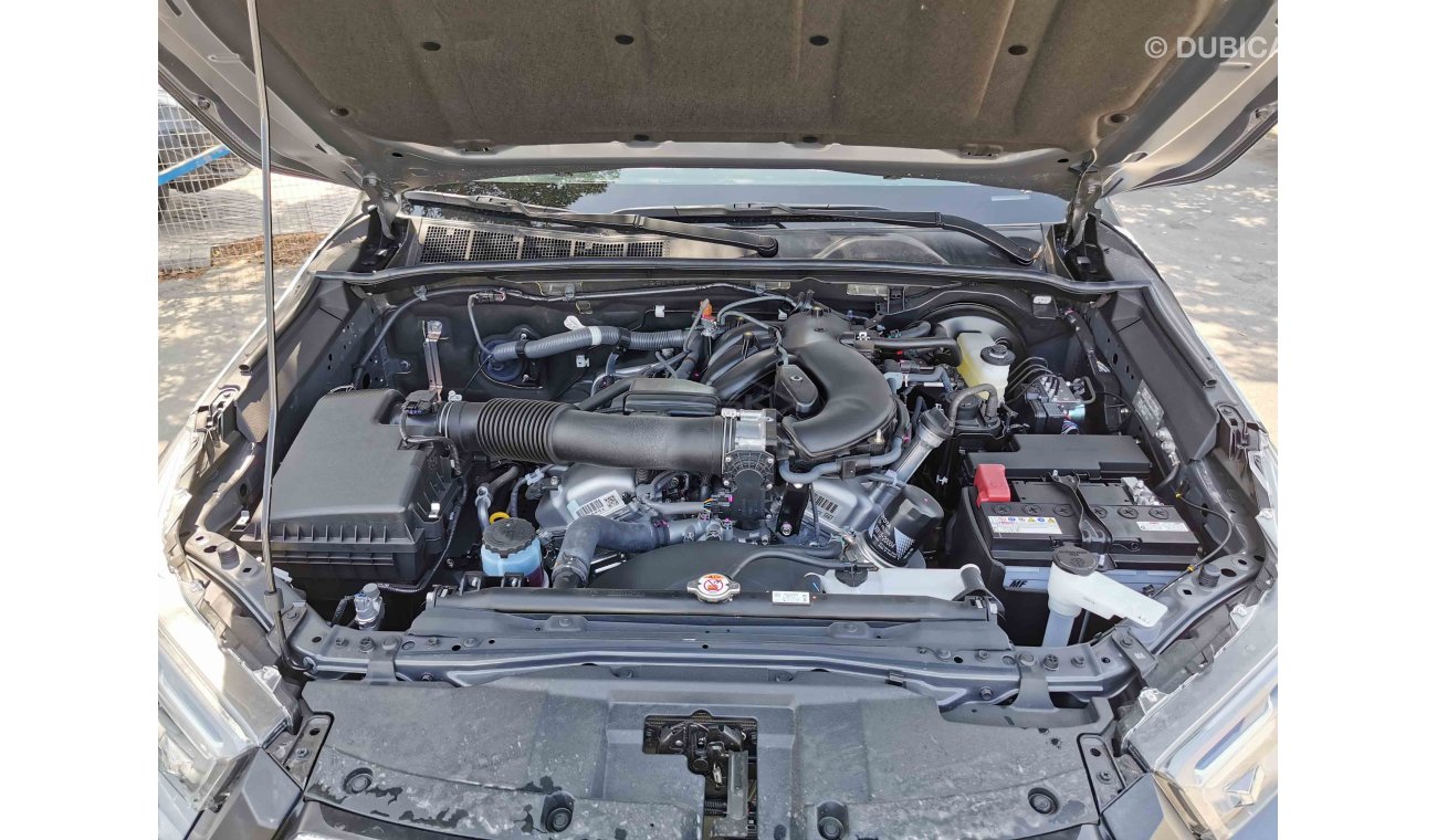 تويوتا هيلوكس 4.0L V6 Petrol, Auto Gear Box, Rear A/C, DVD Camera (CODE # THAD07)