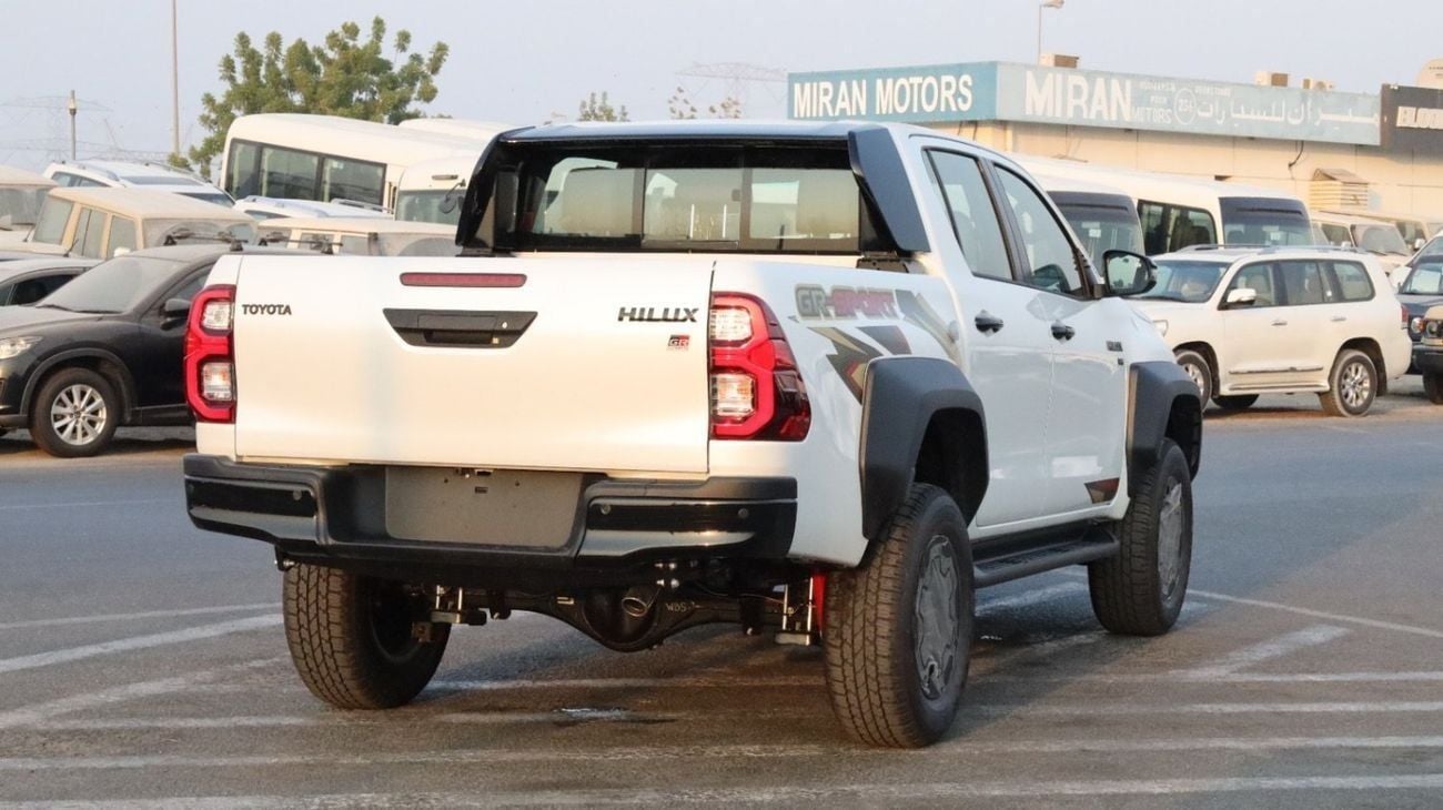 تويوتا هيلوكس STD DC TRD 4.0L AWD