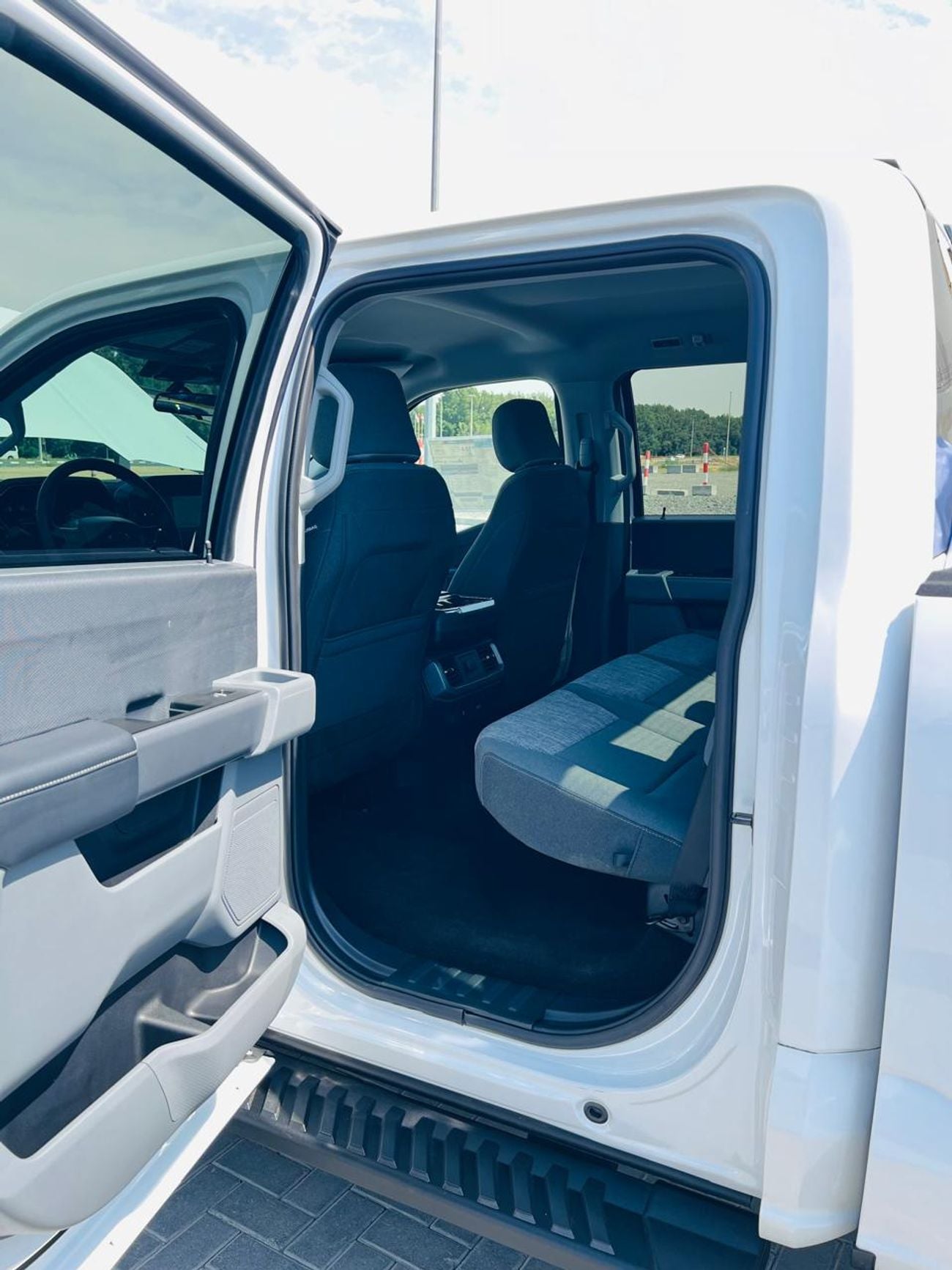 فورد F 150 XLT 3.5L (5 Seater)