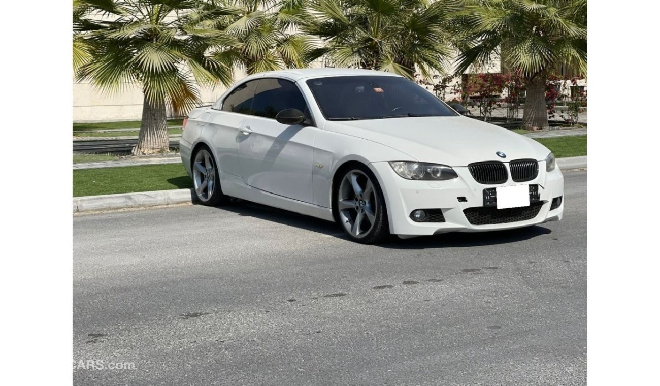 بي أم دبليو 330 BMW 330i || GCC || Hard Top Convertible || Very Well Maintained