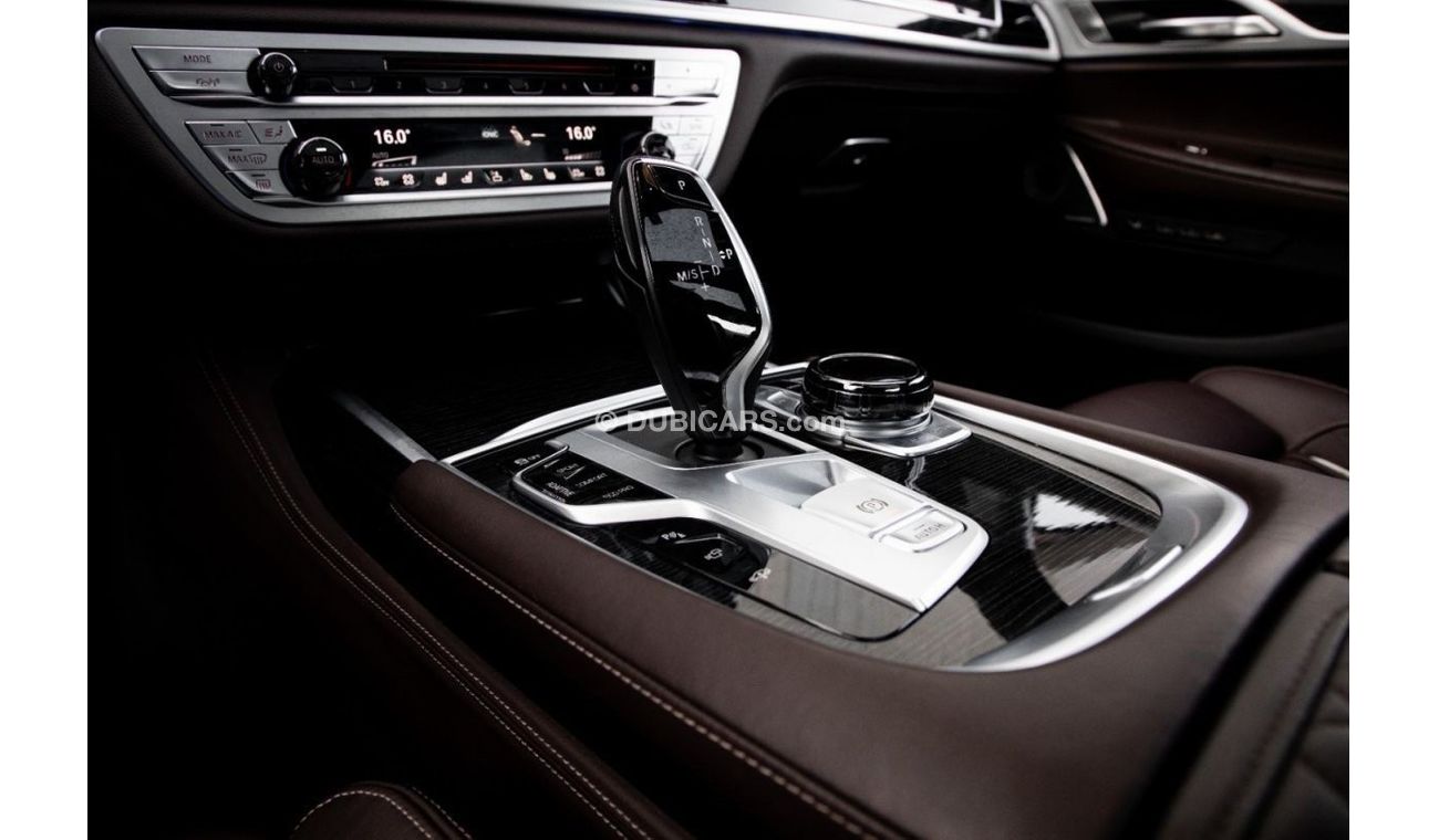 بي أم دبليو 750Li M سبورت M سبورت 50i M - Kit | 4,504 P.M  | 0% Downpayment | Fantastic Condition!