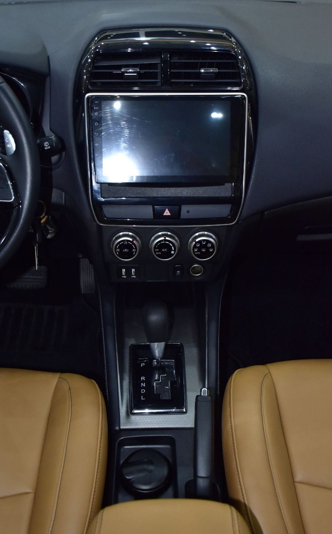 ميتسوبيشي ASX EXCELLENT DEAL for our Mitsubishi ASX ( 2020 Model ) in Grey Color GCC Specs