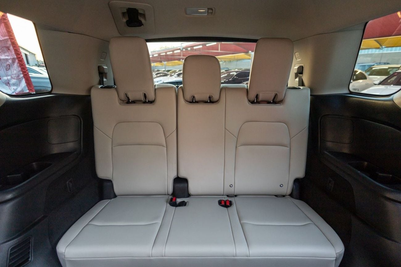 Nissan Pathfinder Nissan Pathfinder SV 2024 GCC | Agency Warranty | Service Contract