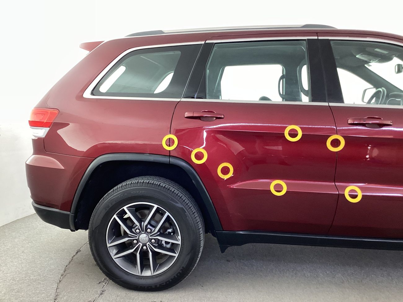 جيب جراند شيروكي Laredo | National Day Celebration | شامل الضمان | 0 ﺪﻔﻋﺓ ﺃﻮﻟﻯ