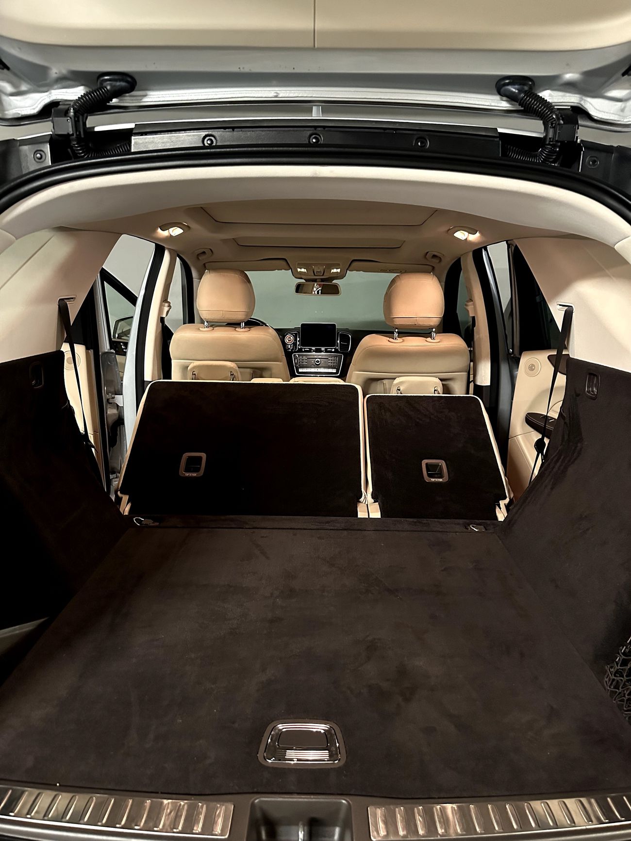 مرسيدس بنز GLE 400 Std 3.0L