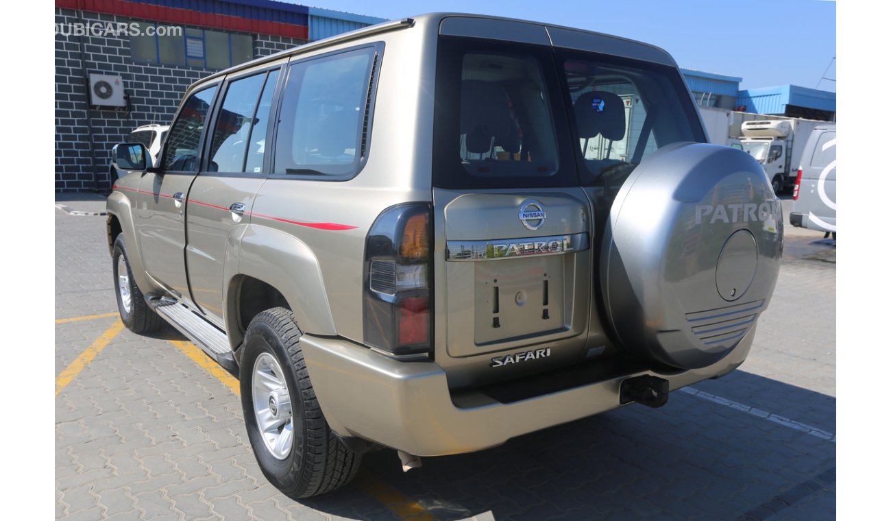 Nissan Patrol SAFARI,ALLY,CRU,SUNROOF,DIFFLOCK,4.8CC WITH WARRANTY ; GCC Spec ( Code : 17168)