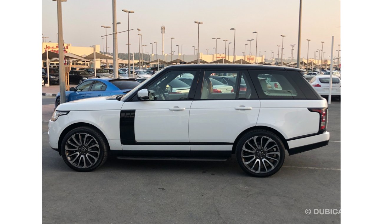 Land Rover Range Rover Rang ROVER VOUGE SUPER CHARGE MODEL 2013 GCC car prefect condition full option