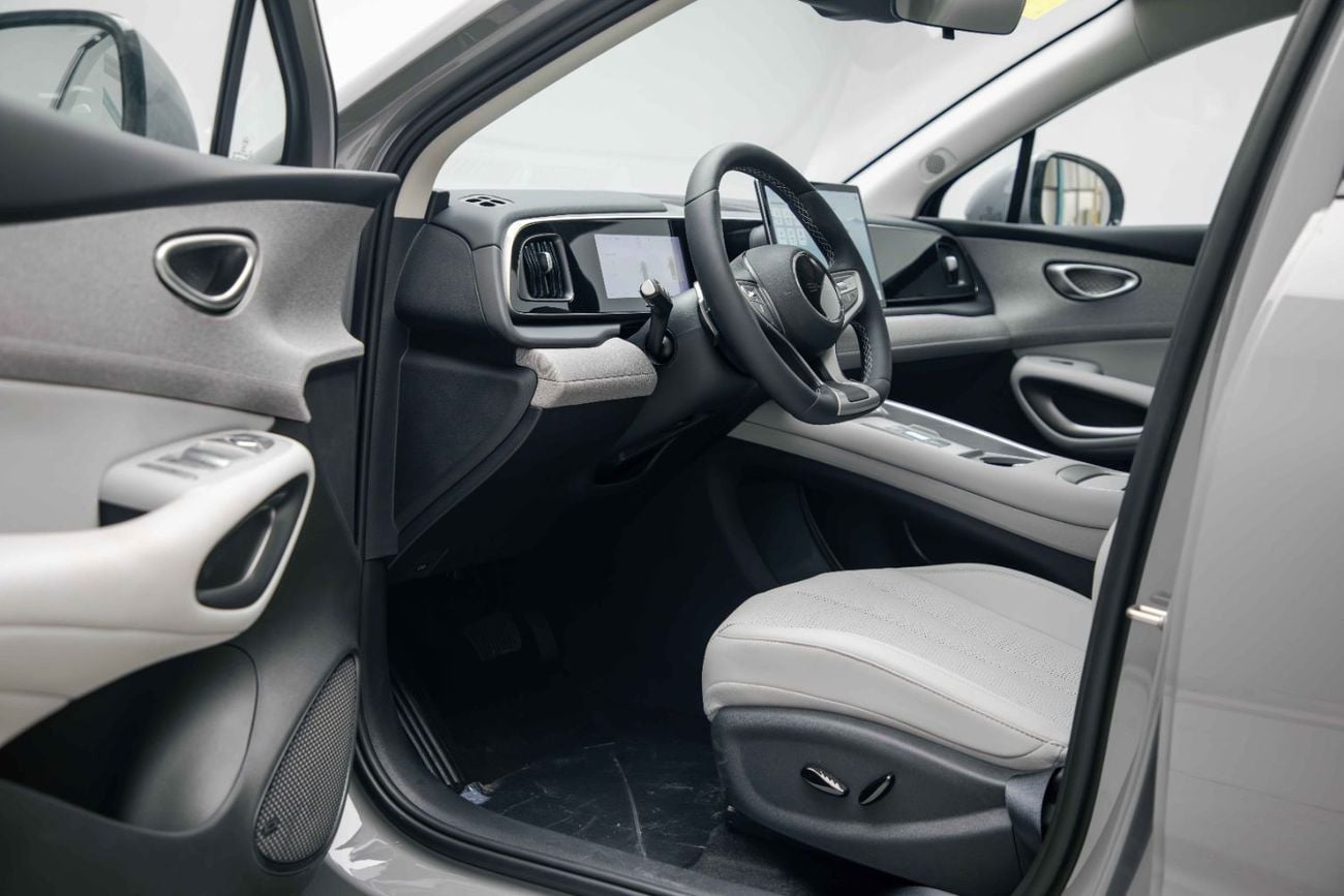 BYD Sealion 05 Intelligent Navigation - Junklin Grey Inside Grey | Export Only