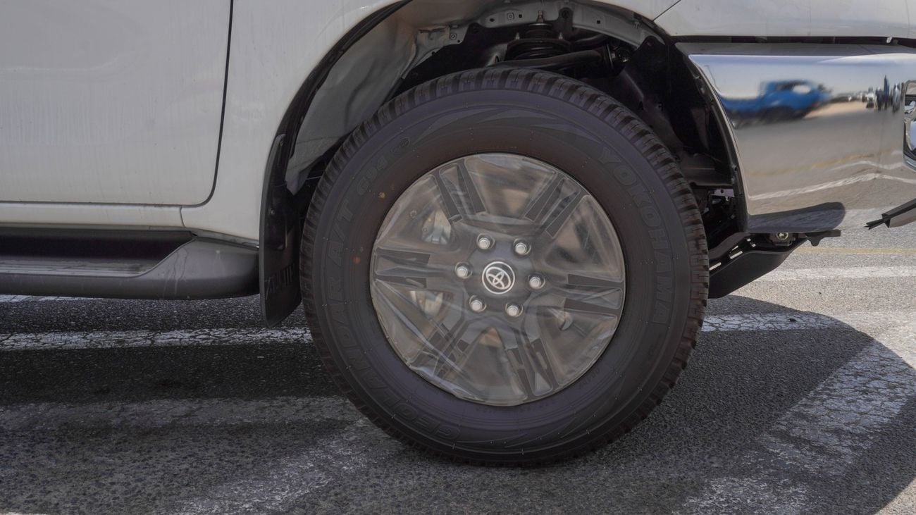 Toyota Hilux GLX SR5 2.7 L