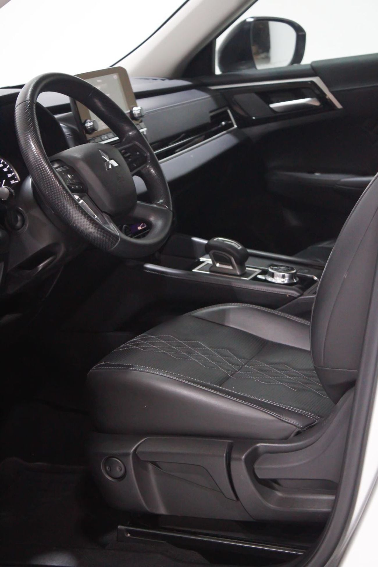 Mitsubishi Outlander GLX 2.4L