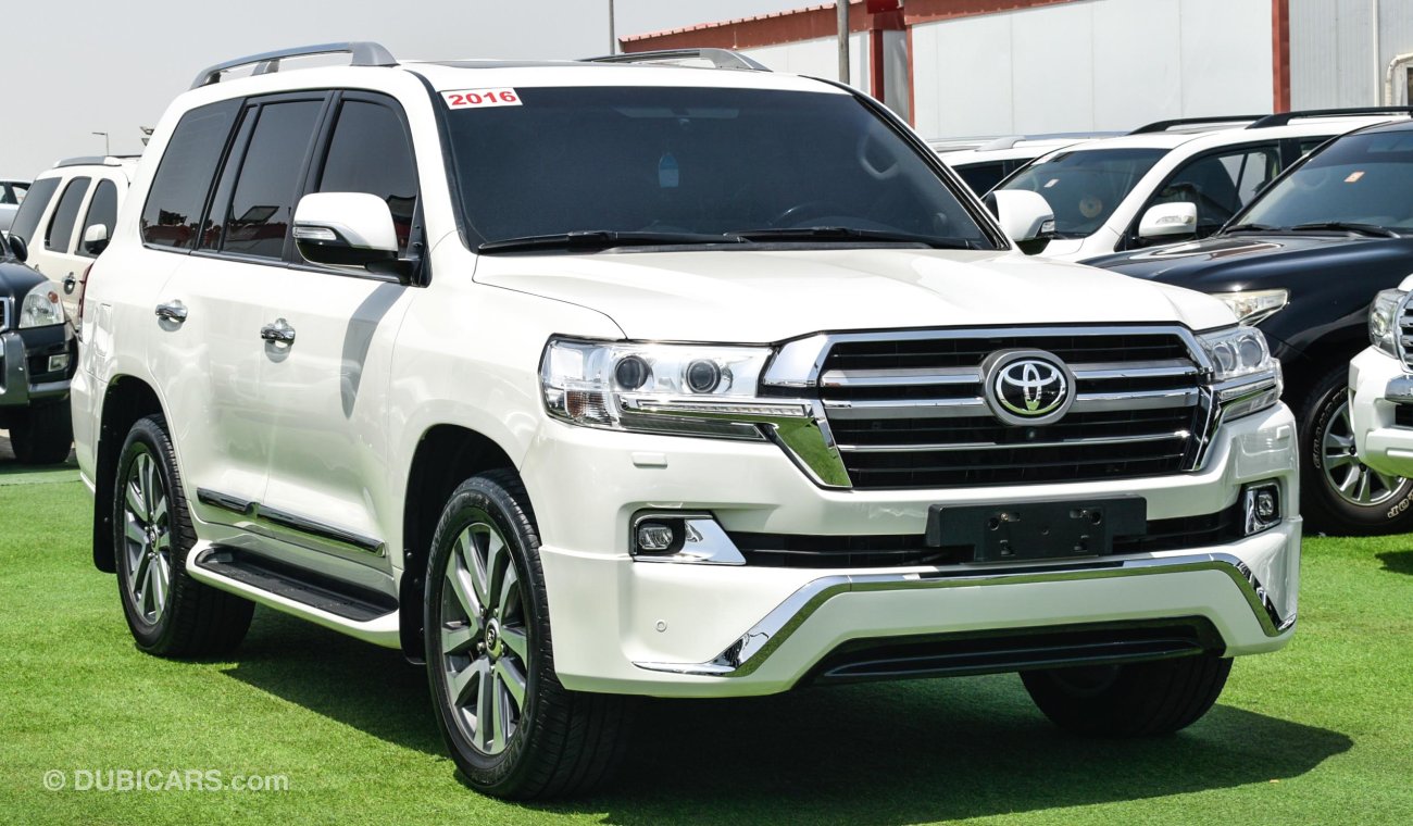 Toyota Land Cruiser VXR V8