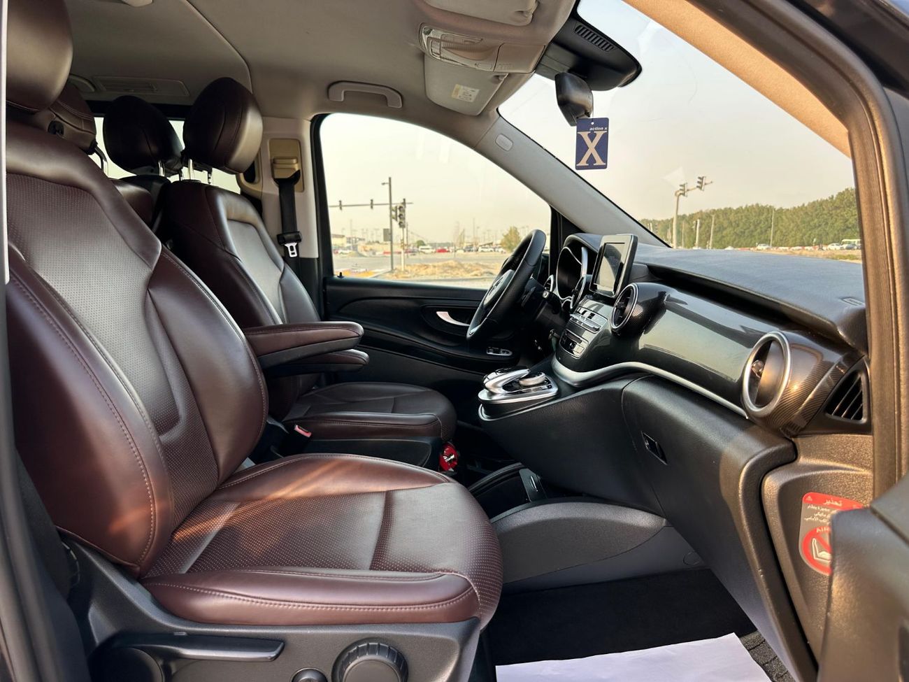 Mercedes-Benz V 250 MERCEDES V-250 2016 GCC FULL OPITION // GOOD CONDITION