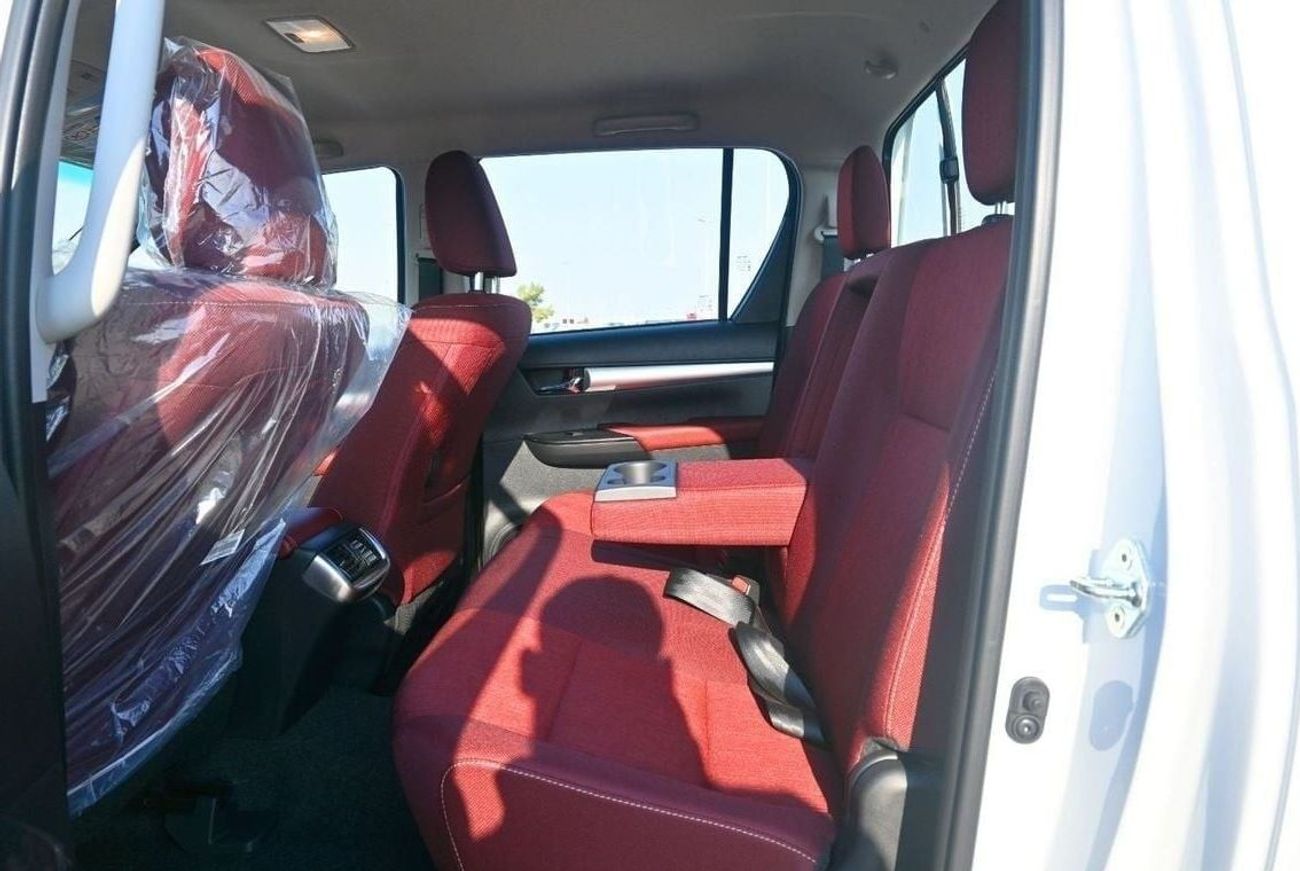 تويوتا هيلوكس Toyota Hilux 2.7L Petrol Manual 4WD 2025