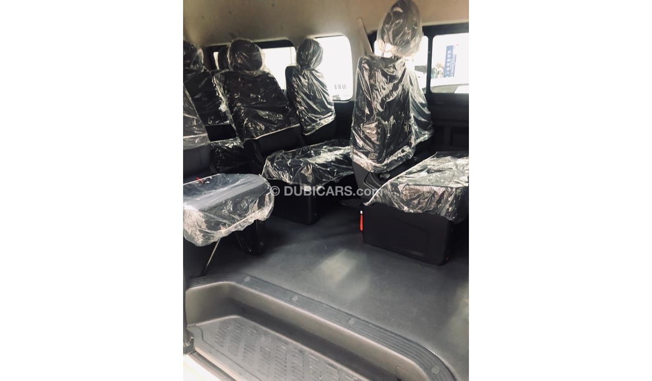 Foton View CS2  PETROL  13 SEATER