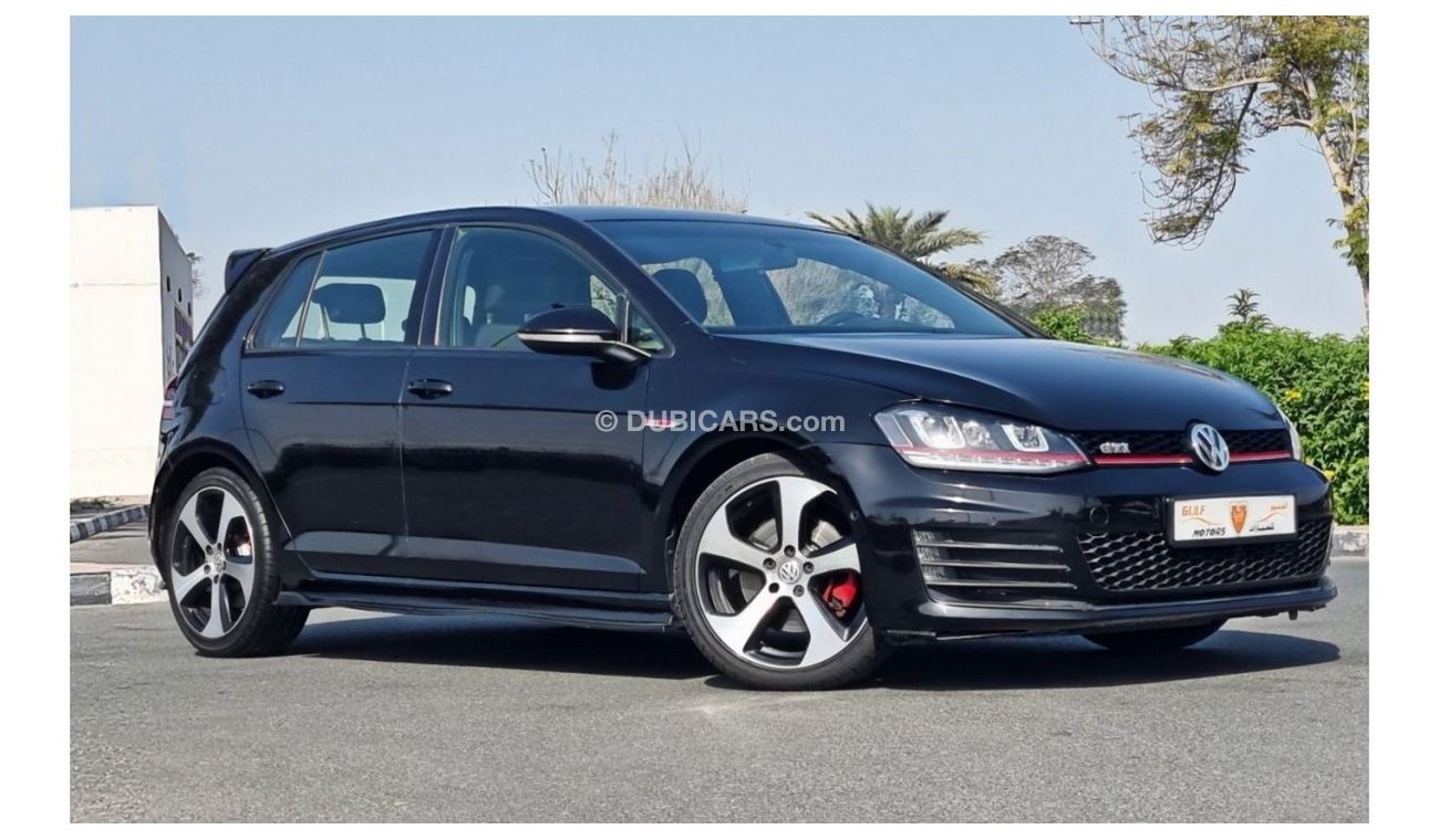 Volkswagen Golf GTI GTI 2L-V4-GCC-Excellent Condition - warranty