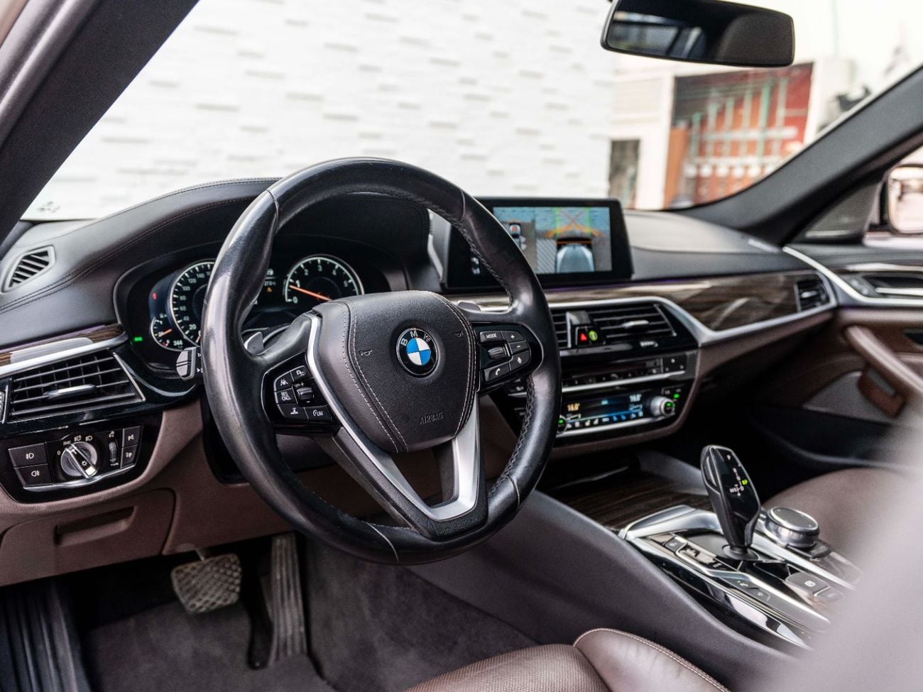 بي أم دبليو 530i M Sport 2.0L