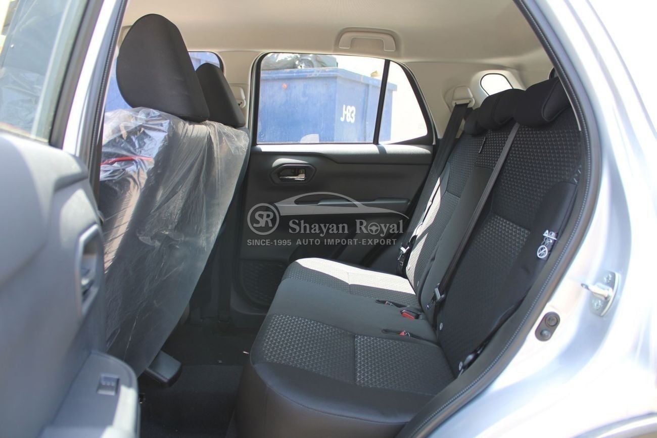 تويوتا ريز LHD 1.2L E FWD PETROL 2025MY (EXPORT ONLY)