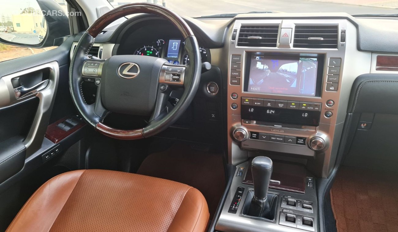 Lexus GX460 Prestige 2017 | Perfect Condition | GCC