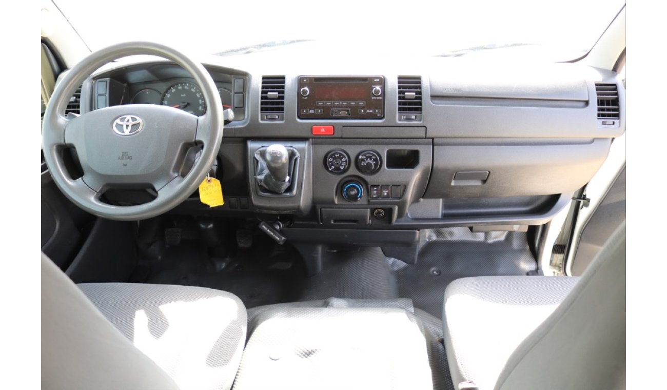 Toyota Hiace Toyota hiace 2016 Ref#82