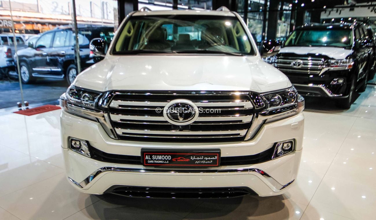 Toyota Land Cruiser GXR White Edition