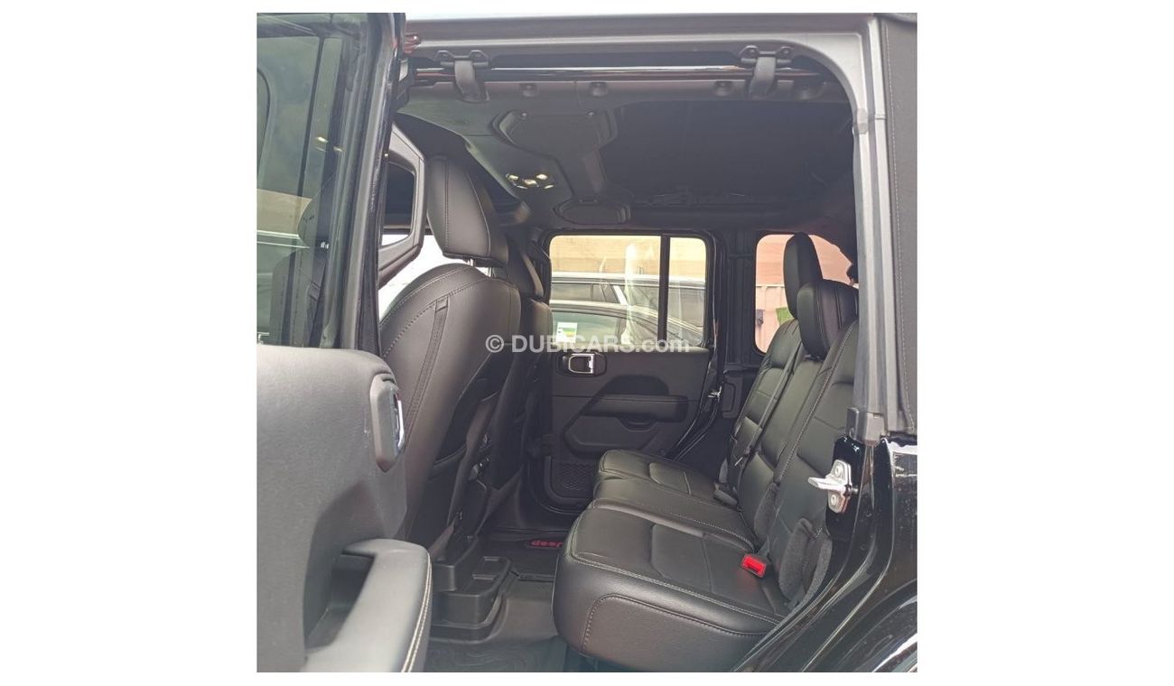 جيب رانجلر صحارى