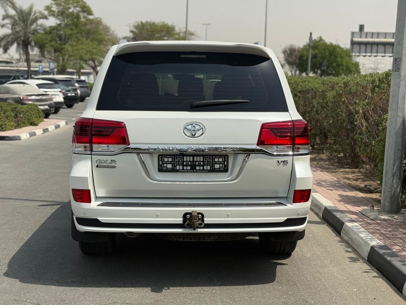 تويوتا لاند كروزر Land Cruiser GXR 4.0L Petrol V6 Grand Touring Full Option 2021 Model