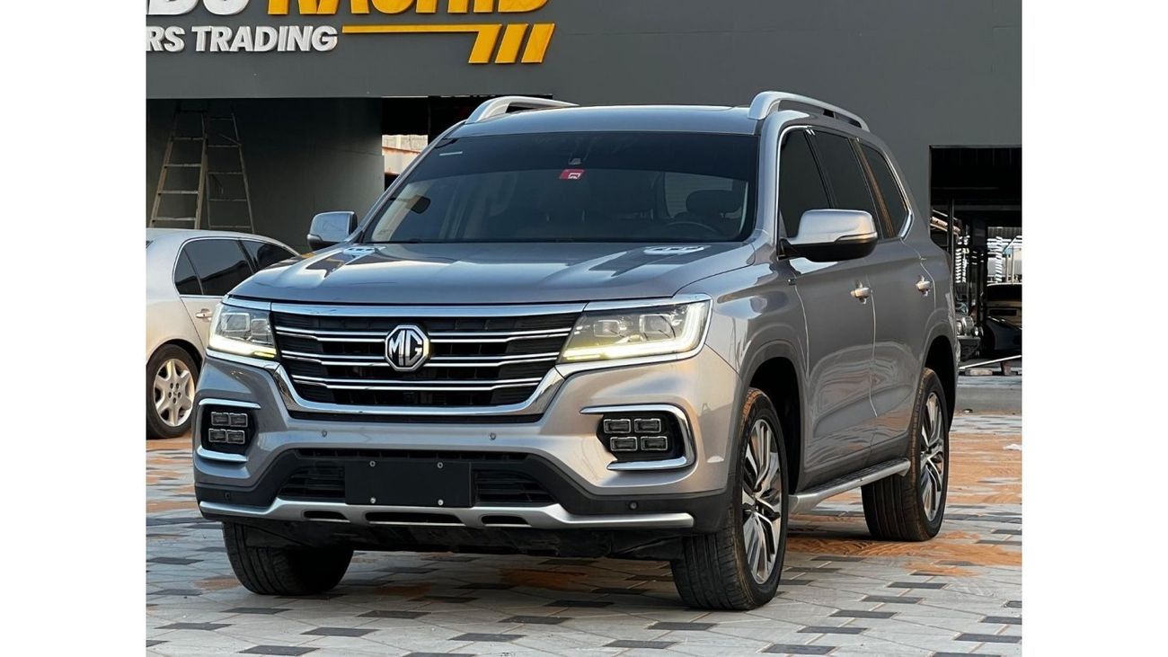 أم جي RX8 لاكجري