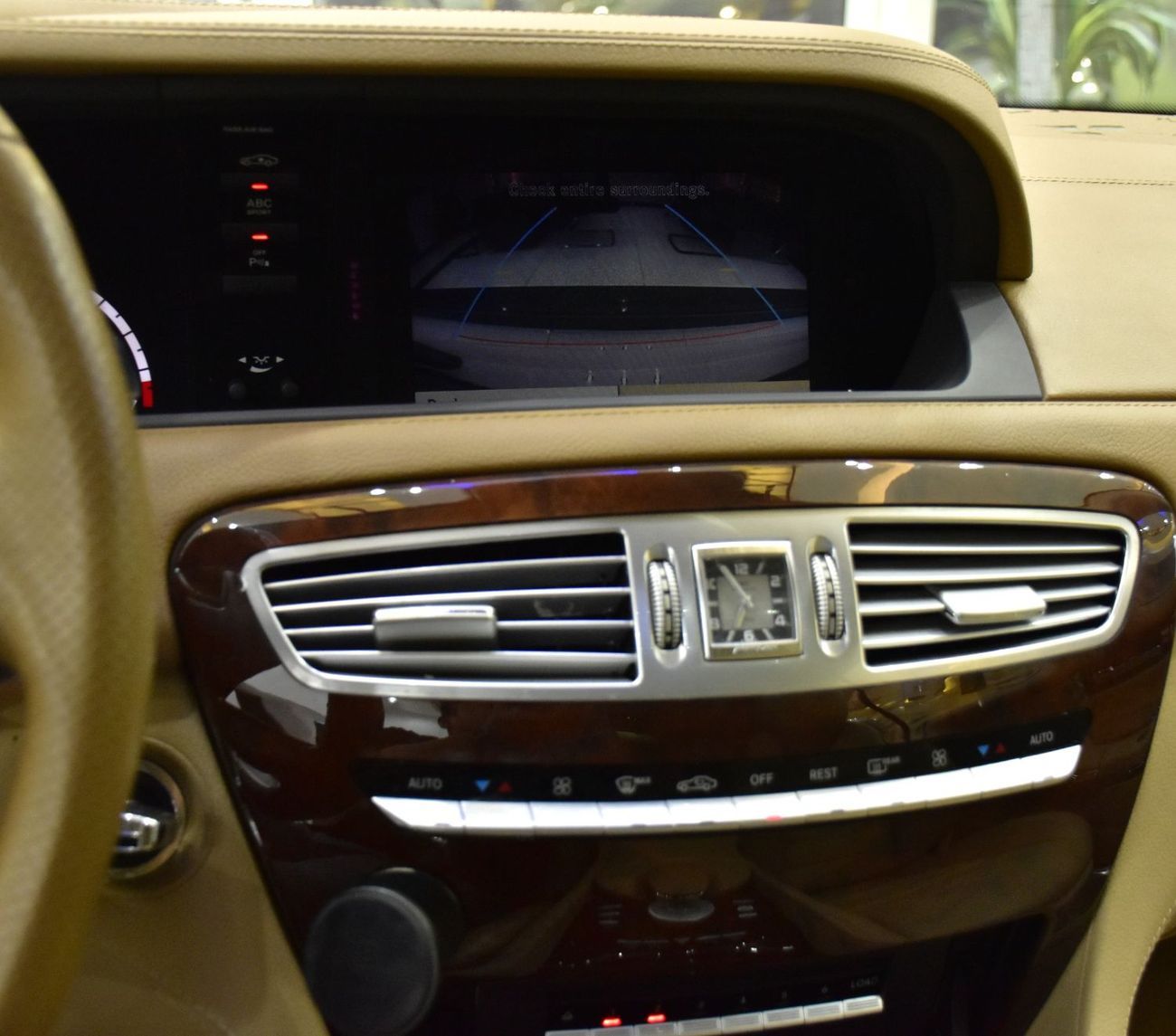 مرسيدس بنز CL 63 AMG EXCELLENT DEAL for our Mercedes Benz CL63 AMG ( 2011 Model ) in White Color GCC Specs