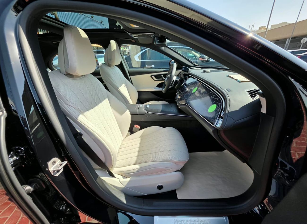 مرسيدس بنز E200 AMG Under Agency Warranty 2026 GCC