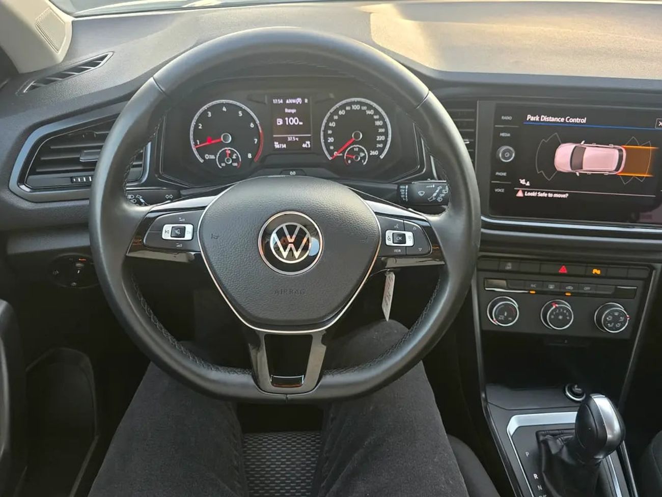 Volkswagen T-ROC TREND FREE OFFERS 1.4L , GCC! We arrange loan without down payment!