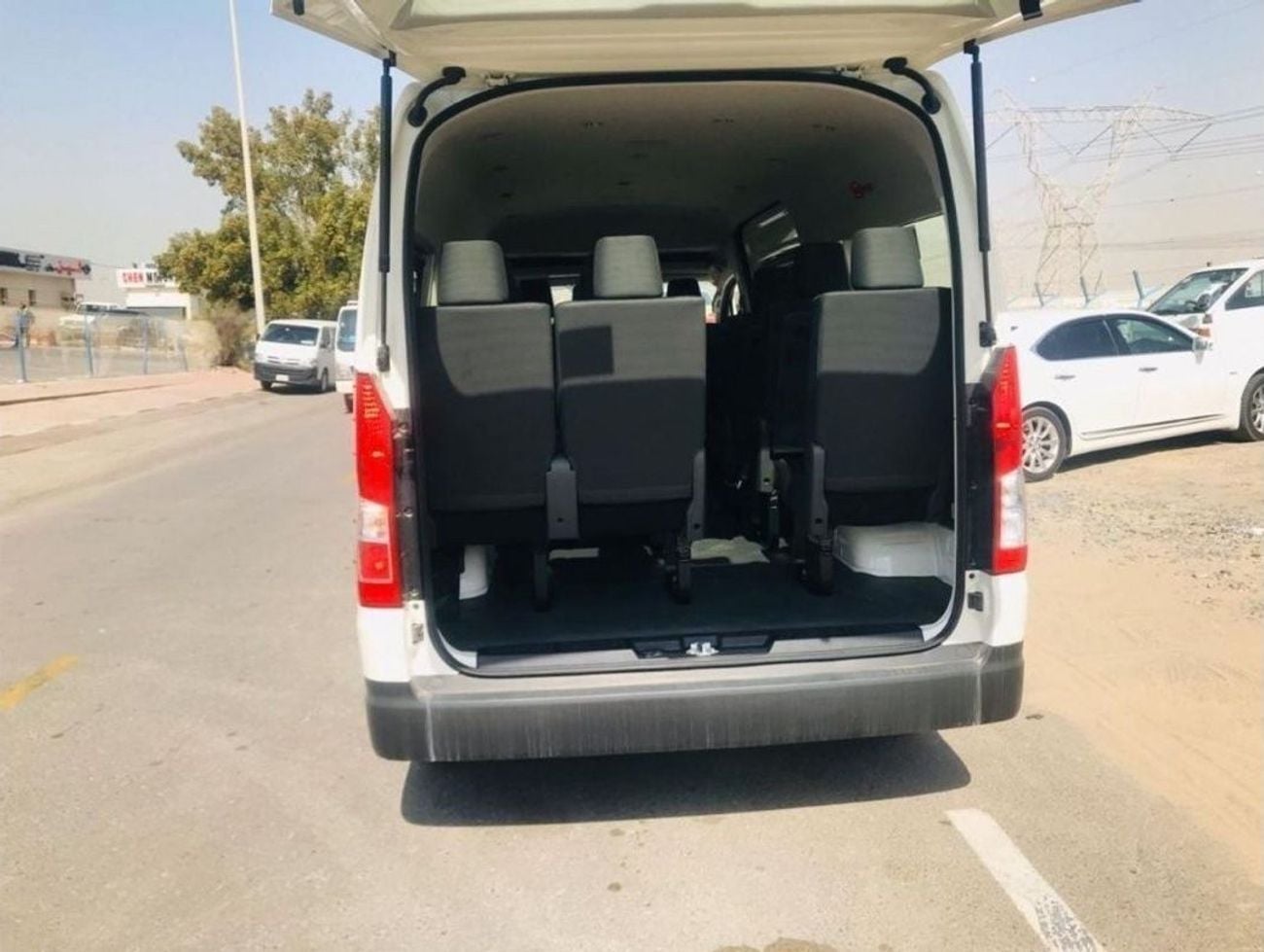 Toyota Hiace GL TOYOTA HIACE  2.8L DIESEL // 2025 // SPECIAL OFFER // BY FORMULA AUTO // FOR EXPORT