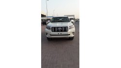 تويوتا برادو GX.R 2.7L Petrol, Alloy Rims 17'', Clean Interior and Exterior, Rear AC, DVD + Rear Camera, LOT-6131