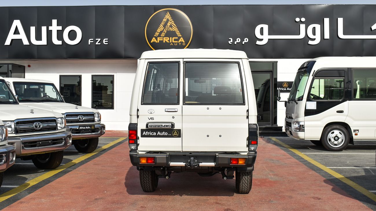 تويوتا لاند كروزر 70 4.0L V6 Petrol