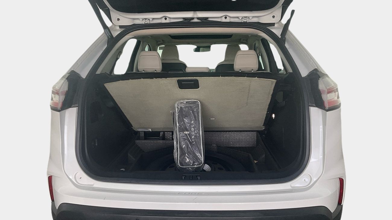 فورد إدج Titanium / Titanium Plus | شامل الضمان | 0 ﺪﻔﻋﺓ ﺃﻮﻟﻯ