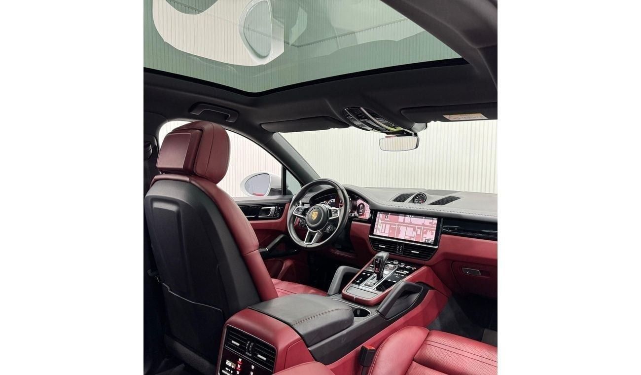 Porsche Cayenne Std 3.0L (335 HP) 2020 Porsche Cayenne Coupe, Warranty, Service History, Sport Chrono Package, Full