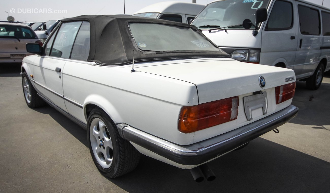 BMW 325 i